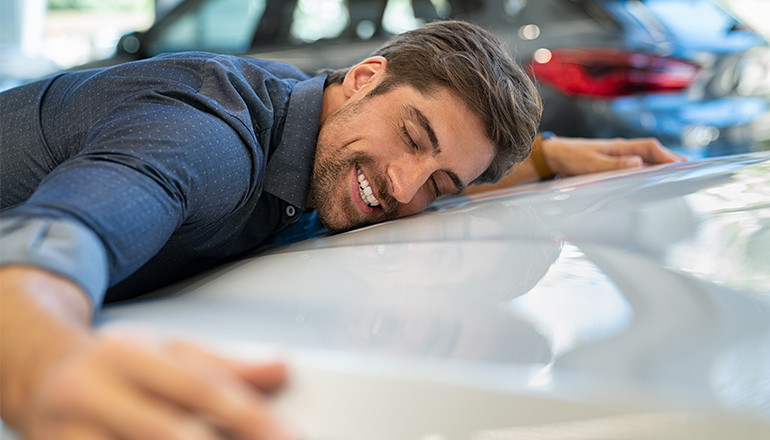 Jak korzystnie kupić piękne auto