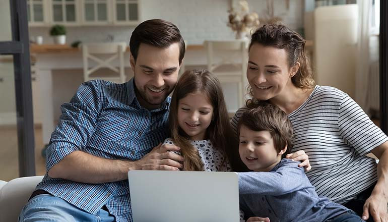 W zakupach online najbardziej cenimy sobie oszczędność czasu i wygodę