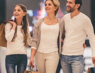 Raport Polaków portfel własny - kochamy okazje: Black Friday karta kredytowa