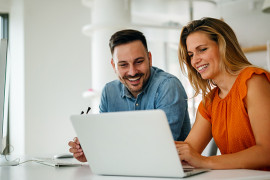 Wiemy, w jaki sposób Polacy najchętniej płacą za zakupy w e-commerce