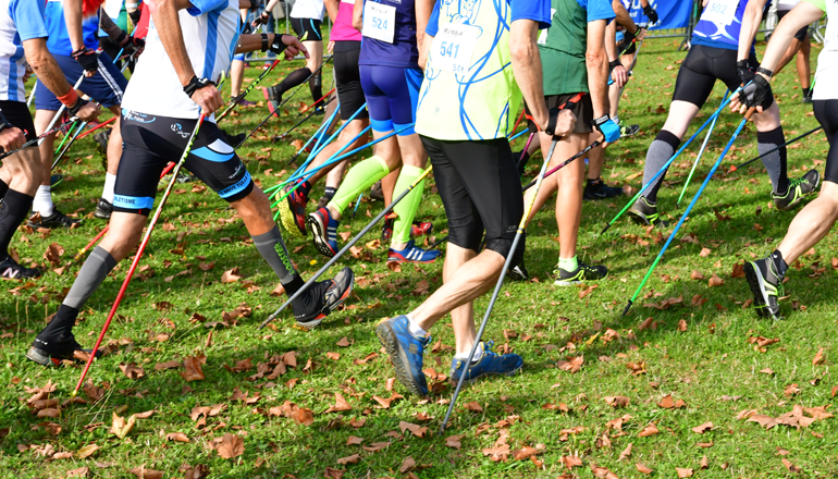 Puchary nordic walking z Santander Consumer Bankiem