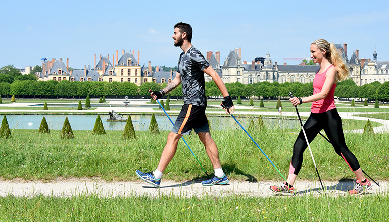 Nordic walking z Akademią Zdrowia Santander Consumer Banku