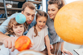 Polaków portfel własny - rodzina w szkole 2019 - raport Santander Consumer Banku - banku od kredytów